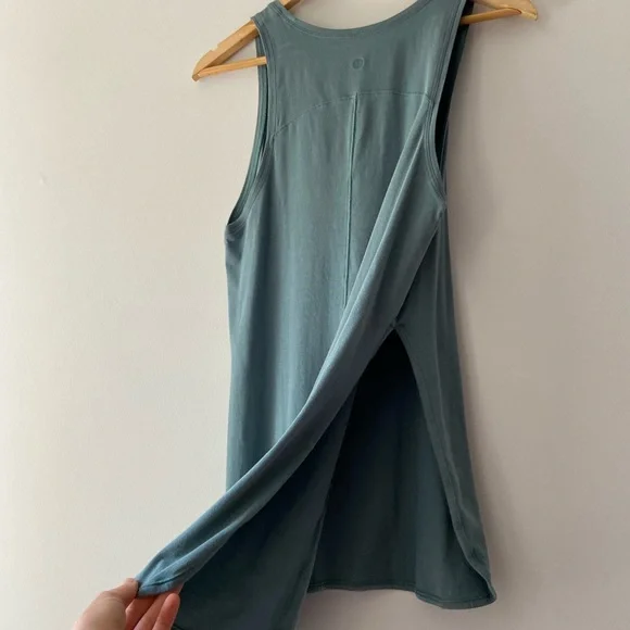 Lulu Lemon Tunic Tank Top - Picture 5 of 13